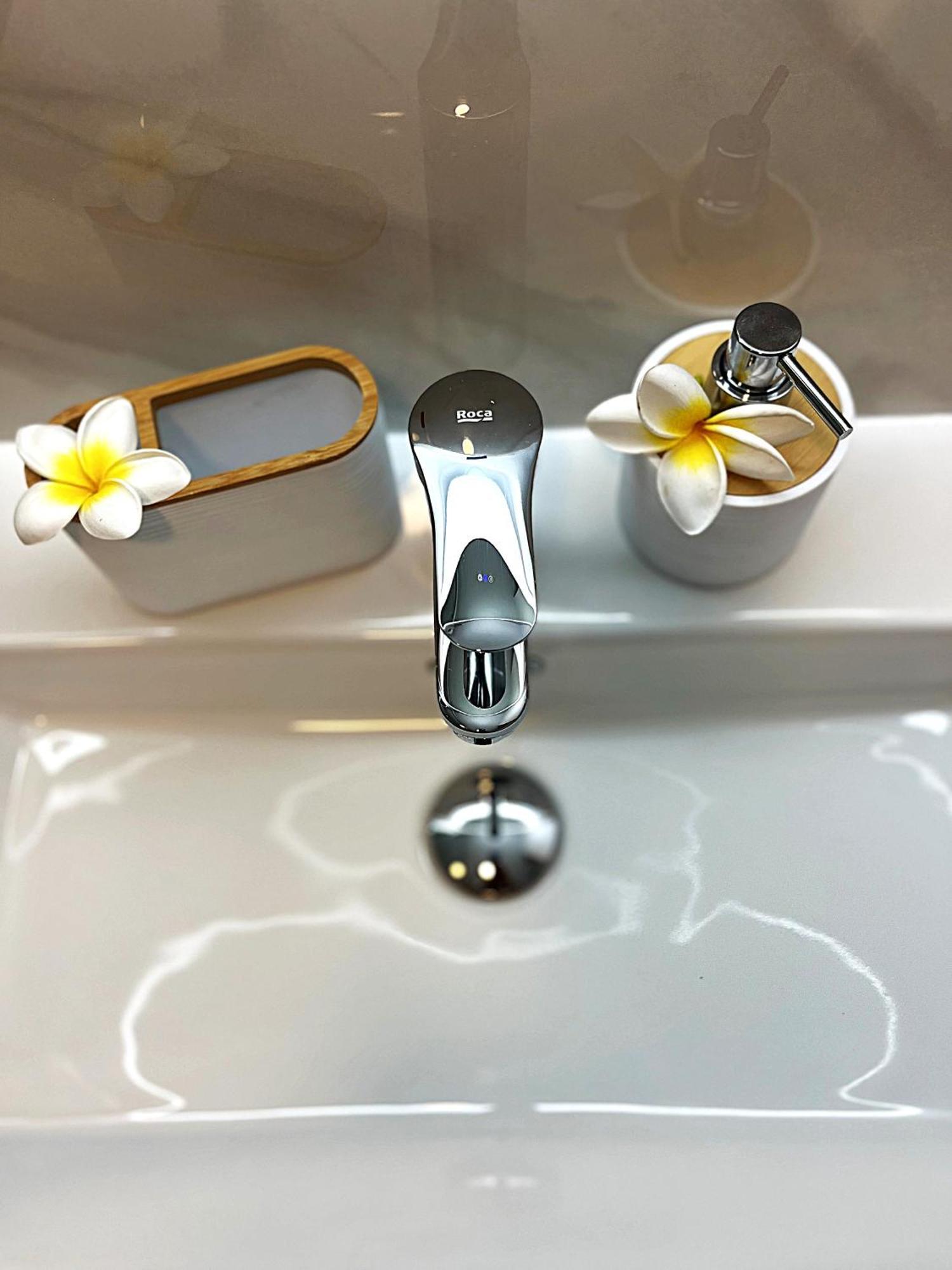 Hero - Luxury In Apartment *